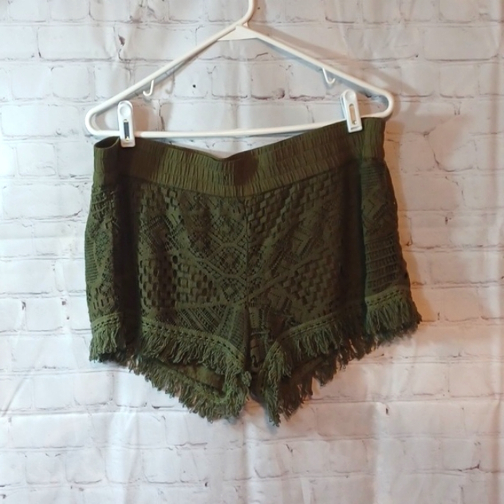 Vanilla Star Womans Green Crochet Shorts  XL